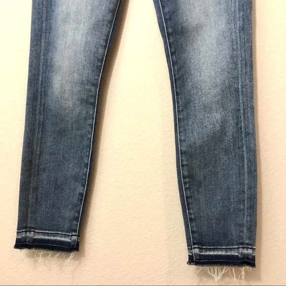 CLOSEOUT \7FAM\• Luxe Vintage Cropped Skinny Jeans with Let Down Hem - Picture 6 of 16